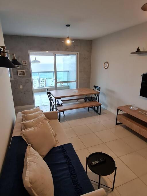 Vista Mar Nascente, Dois Quartos, Novo, No Do Rio Vermelho, Condominio Club, 1103 Apartamento